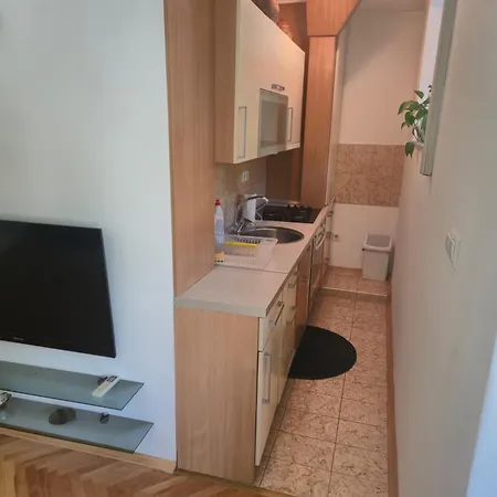 Raba's Apartman